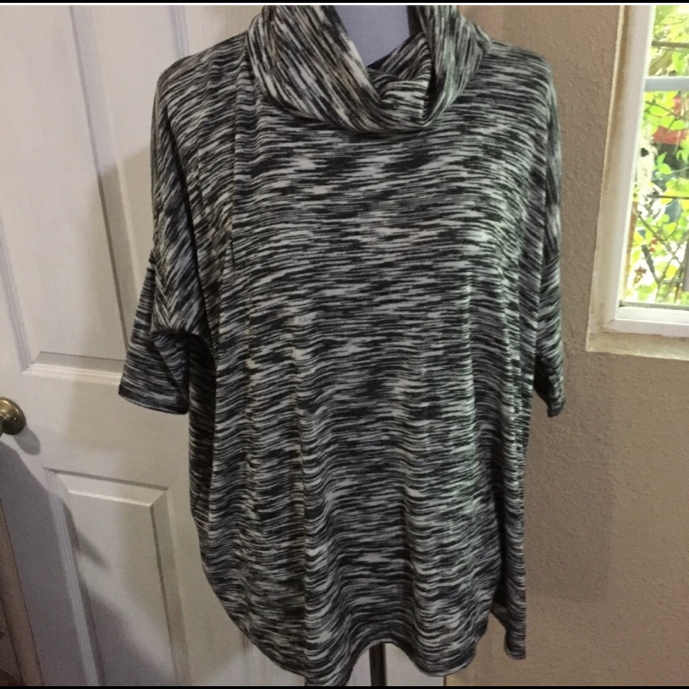 Pea in the Pod Maternity Sweater